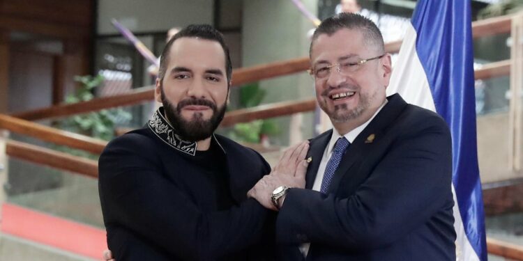 "El presidente Bukele es un ejemplo a seguir en Centroamérica": análisis de la visita del mandatario salvadoreño a Costa Rica