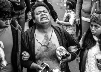 Emanuele Di Cesare's Visual Journey: Stories from South America