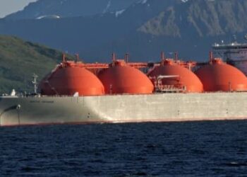 LNG tanker