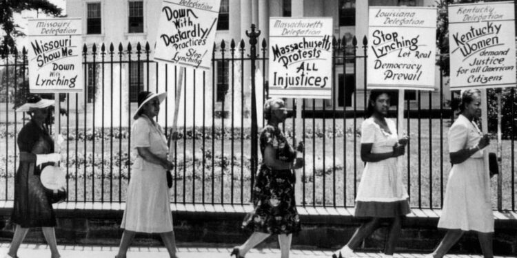 How Le Monde has covered race in the US