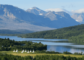 How to Be a Respectful Visitor on US Native Lands