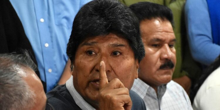 Justicia de Bolivia cierra el paso a las aspiraciones electorales de Evo Morales
