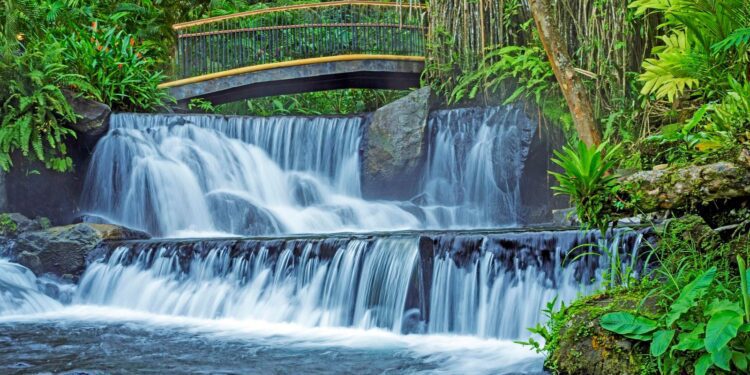 Luxury Meets Ecotourism At These Lavish Costa Rican Lodges