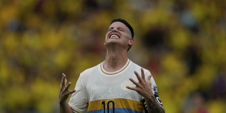 Muñoz y Santos Borré reaparecen en Colombia para enfrentar a Uruguay y Ecuador en eliminatorias