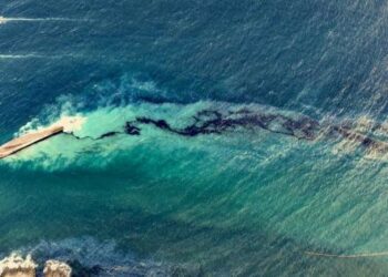 Oil leak off Trinidad and Tobago causes national environmental emergency — MercoPress
