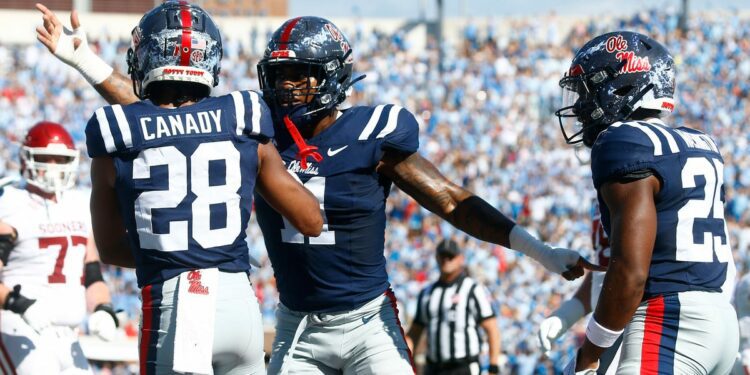 Ole Miss football vs Arkansas score prediction, scouting report