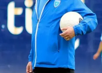 Luis Fernando Tena, DT de Guatemala.