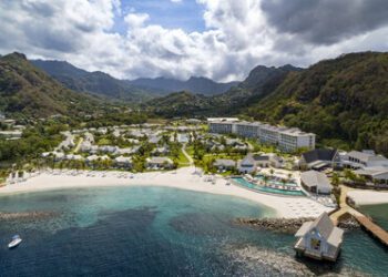 SANDALS® AND BEACHES® RESORTS HONOR HEROES WITH VETERANS DAY SALE