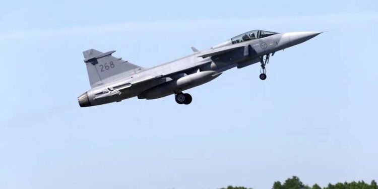 Saab proposes sale of fighter jets to Colombia