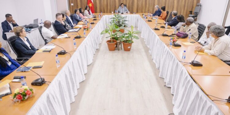 Suriname should not miss the golden opportunity offered by oil and gas