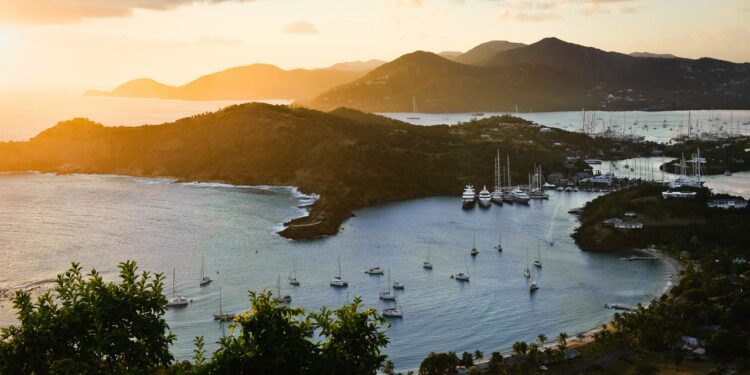The Best Things to Do in Antigua and Barbuda