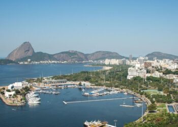 The world's longest country that's 2,731 miles long | World | News