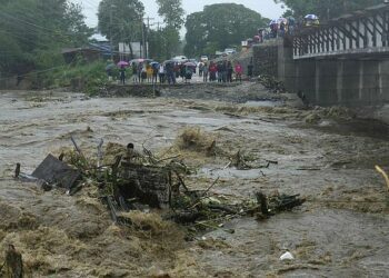 Tropical storm douses Honduras | The Arkansas Democrat-Gazette