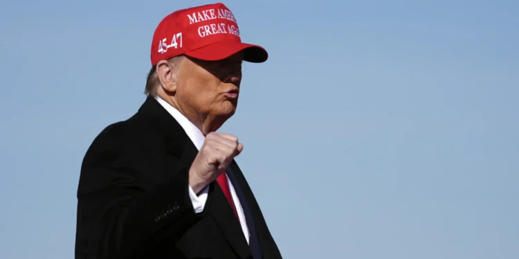 Trump announces 25% tariff on Mexican imports if the country does not close the border