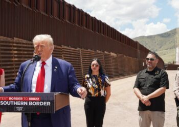 Trump swept Arizona border counties, even blue, Latino ones