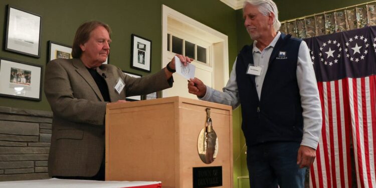 US Election 2024 LIVE: Polls open in New York as America decides between Trump and Harris for president