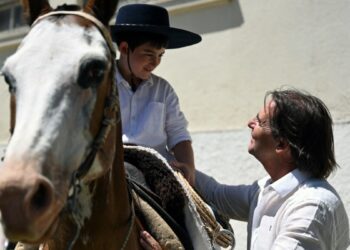 Uruguay's once-dull election has become dead heat in presidential runoff 