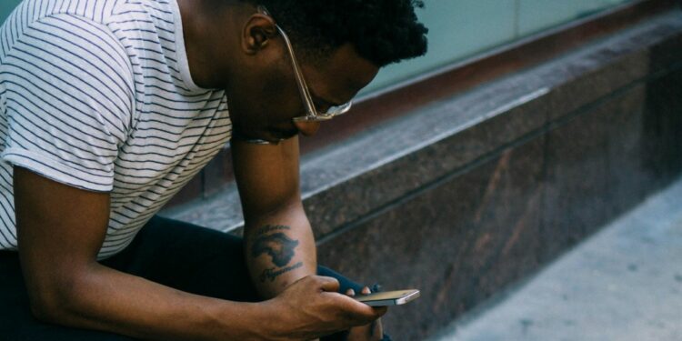 Wave of racist texts after US election prompts FBI scrutiny