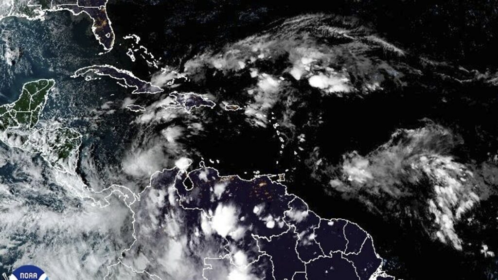 Weather system in southwestern Caribbean expected to strengthen and head northward