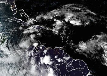 Weather system in southwestern Caribbean expected to strengthen and head northward