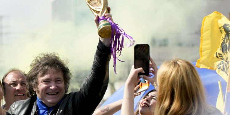 What is the power struggle between President Milei and Argentina's soccer federation?