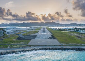 Your Gateway To Caribbean Island-Hopping Adventures