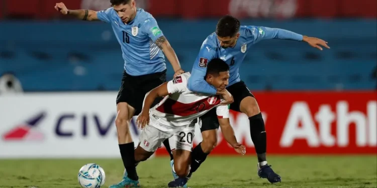 un cierre de año clave para Marcelo Bielsa en Uruguay y el desafío de recuperar el entusiasmo del hincha