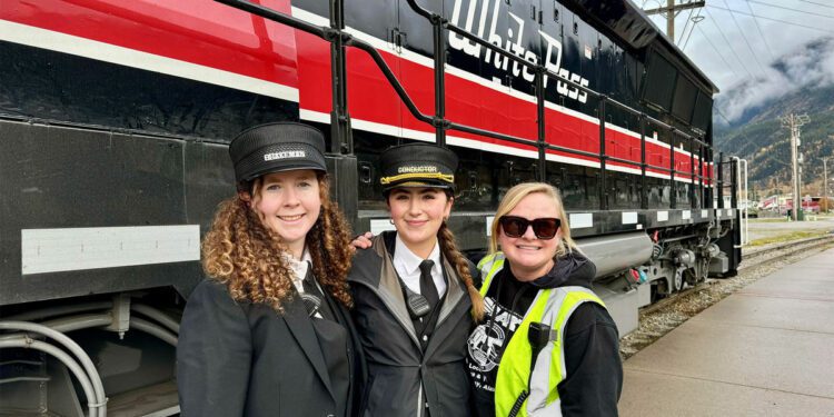 Women are playing a major role in Alaska's travel ecosystem: Travel Weekly