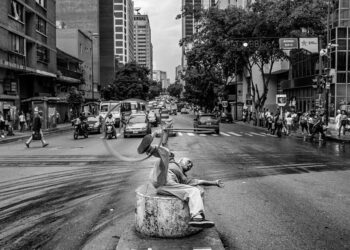 Latin American Country Faces Economic Free Fall