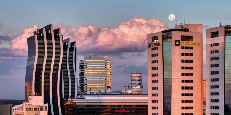 Asunción, the city with the most rooftops per square meter in South America