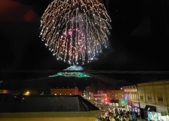 Salida Among Five Colorado Main Streets Voted Among America's Favorite Christmas Shopping Destinations - by Ark Valley Voice Staff