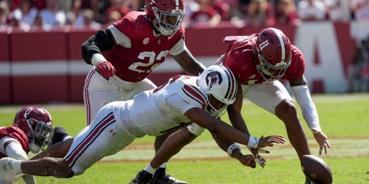 Where is Alabama football in Week 16 rankings?