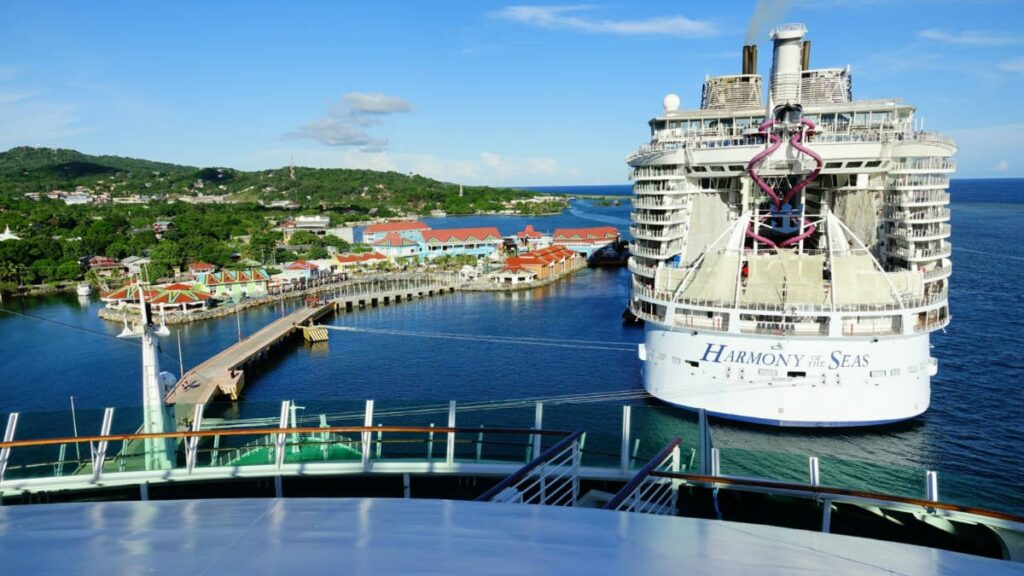 US Government Updates Travel Advisories for Two Cruise Ports