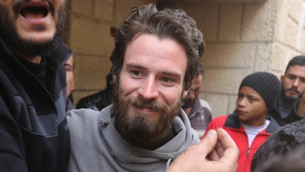 US believes circulating video from Syria could show missing American Travis Pete Timmerman, officials say