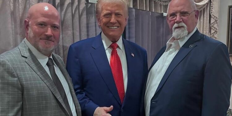 Trump promotes “America First” nationalism to head off potential second strike on US East Coast docks