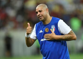 Brazil's Fallen 'Emperor' Adriano Bids Farewell To Football