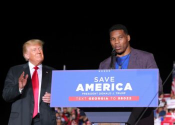 Trump picks Herschel Walker as Bahamas ambassador