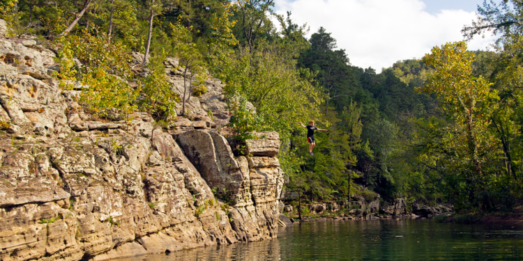 Arkansas tops the list of most popular places to move in 2024: Study