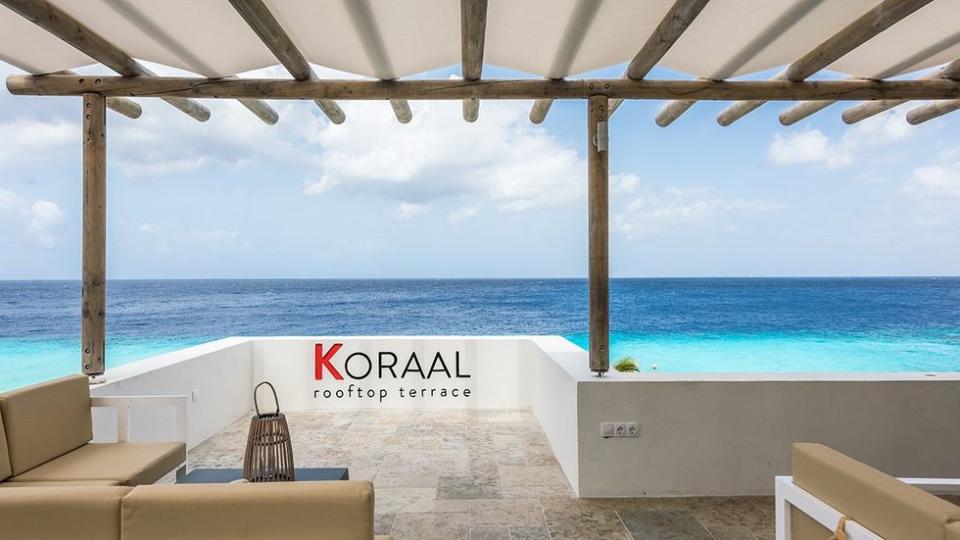 Discover Dushi Curau00e7ao, your ultimate Caribbean getaway - The breathtaking view from Koraal Rooftop