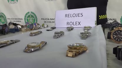 Relojes decomisados por la Policía Nacional colombiana