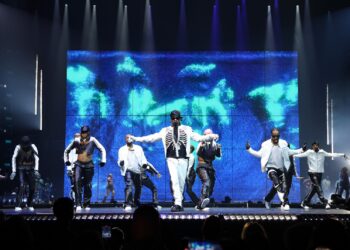 Usher Closes North American Leg of 'Past, Present, Future' Tour with Star-Studded Miami Finale