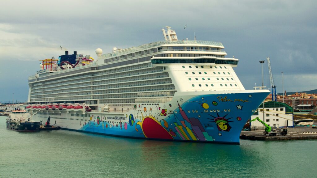 Passenger plunges overboard from Norwegian Epic cruise ship sparking frantic search effort near Bahamas