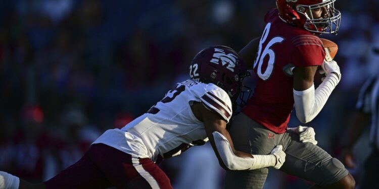 All-America receiver plans to visit Arkansas | The Arkansas Democrat-Gazette