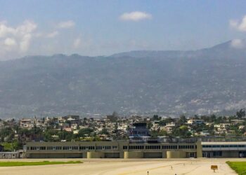 American Airlines abandons plans to return to Haiti as violence rocks capital