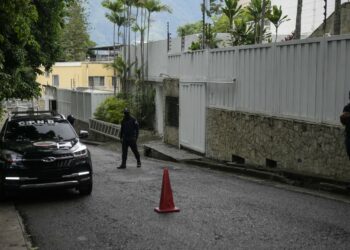 Argentina accuses Venezuela of harassing opposition members sheltering at its embassy in Caracas