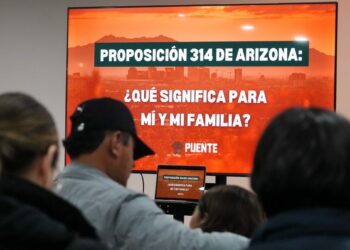 Arizona's undocumented population shrunk despite record migrants