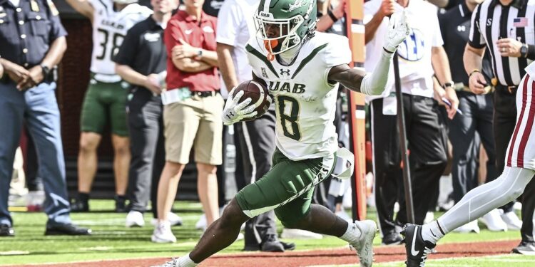 Arkansas football signee Kam Shanks earns All-America for big year at UAB | The Arkansas Democrat-Gazette