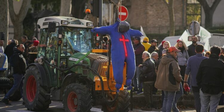 As France stumbles, EU-Latin America trade talks enter endgame – POLITICO