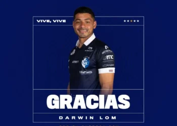 La imagen de despedida de Cartaginés a Darwin Lom.