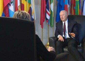 Aurora Mayor Mike Coffman says Colorado law could complicate Trump's mass deportation plan